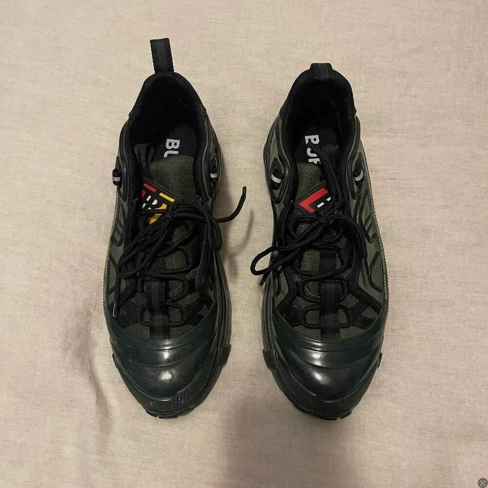 Burberry Nylon And Suede Arthur Sneakers In Green